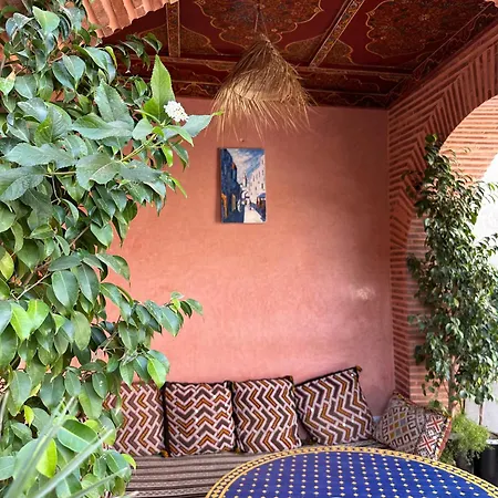 Riad Hna Ben Saleh - Traditional Guest House Near Jemaa El-Fnaa Square-3